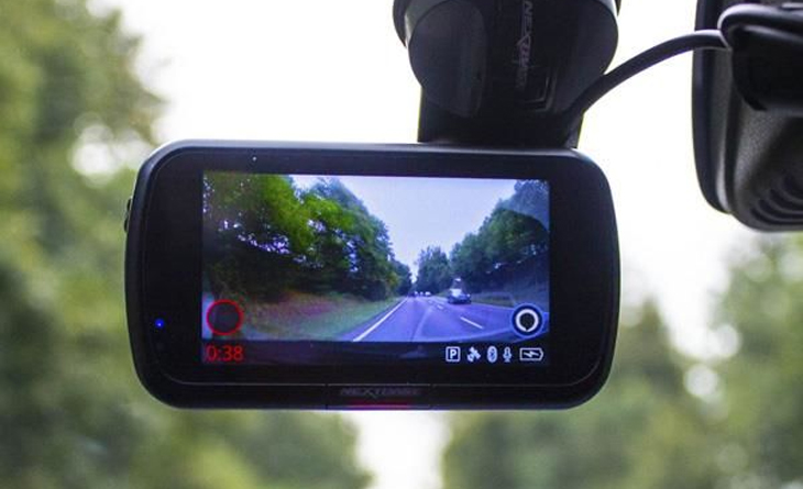 Camera hành trình ô tô hiện đại