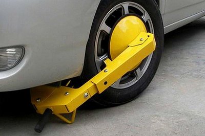 Khóa bánh xe là cách chống trộm bánh ô tô rất hiệu quả