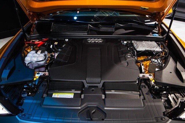 Động cơ Audi Q8