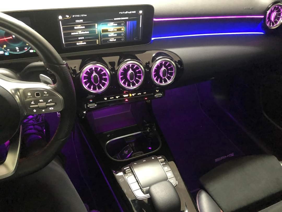 Nâng cấp hệ thống đèn led 64 màu xe Mercedes Benz W177