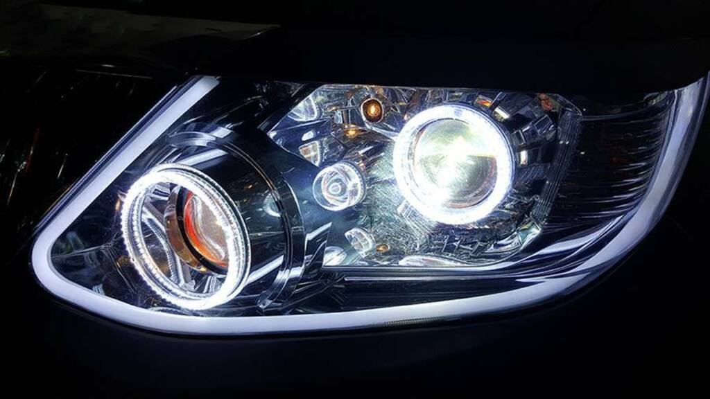 Việc nâng cấp thêm cho chiếc xe của mình một bộ đèn LED là giải pháp hoàn hảo