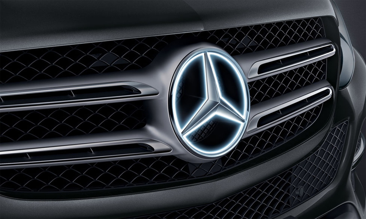 Độ đèn LED logo Mercedes cực ấn tượng