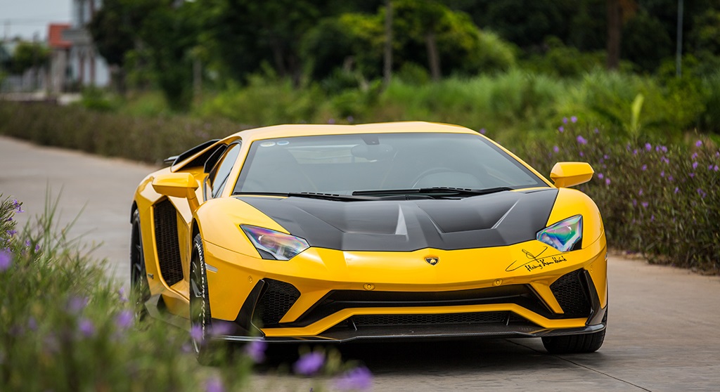 Ai là chủ nhân những chiếc siêu xe Lamborghini tại Việt Nam?