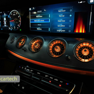 Rüsten Sie das 64-farbige LED-Lichtsystem für Mercedes Benz E-Klasse-Fahrzeuge auf